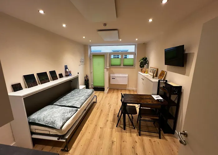 Rmi1 - Für Urlauber, Monteure - Mit Ac Und Infrarotheizung Wiener Neustadt